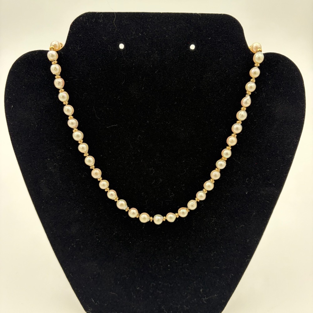 Vintage Pearl Necklace Gold 14K Fine Fashion Saltwater 16 Inch